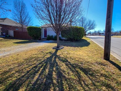 8717 Ronnie St, Fort Worth, TX 76108 - photo 3