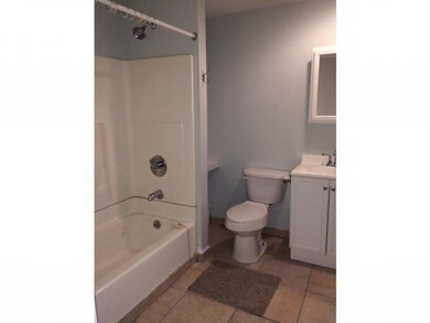 4 Spring St, Burlington, VT 05401 - photo 3