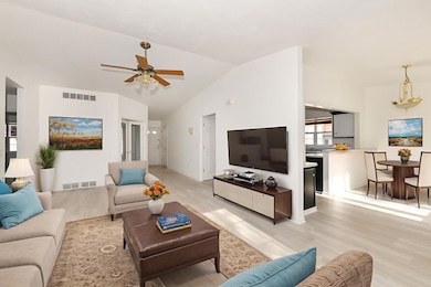 5228 S Hidden Dr unit 5228, Milwaukee, WI 53221 - photo 5