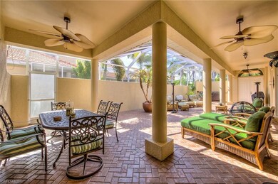 Ample under truss space offers plenty of shade and