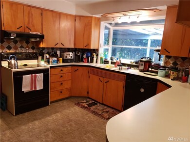 2415 30th Ave, Longview, WA 98632 - photo 4