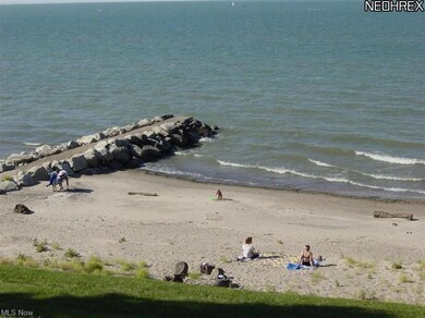 4719 Avenue B, Huron, OH 44839 - photo 2