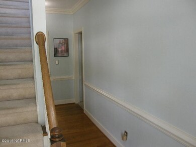 3721 RASBERRY FOYER