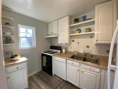 2517 Hydraulic Rd unit 82, Charlottesville, VA 22901 - photo 2