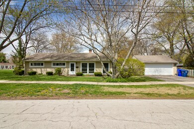 705 Dawes Ave, Wheaton, IL 60189 - photo 2