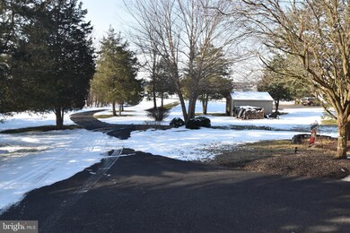 2370 Otts Rd, Pennsburg, PA 18073 - photo 3