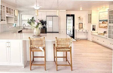 5620 Blue Harbor Dr unit 319, New Port Richey, FL 34653 - photo 4