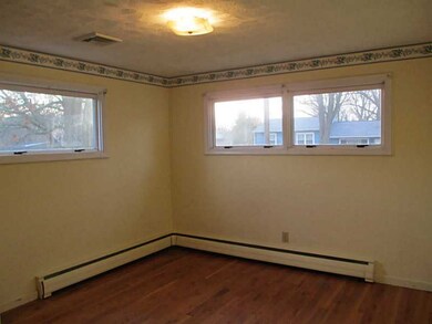 27 Wellington Ave, Warwick, RI 02886 - photo 7