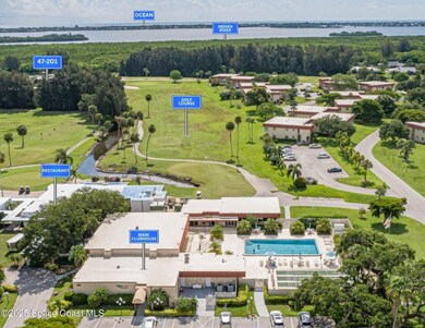 47 Woodland Dr unit 201, Vero Beach, FL 32962 - photo 2