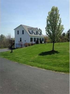 215 Dresser Hill Rd, Dudley, MA 01571 - photo 2