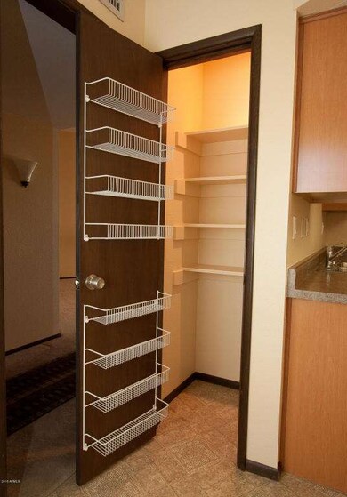 151011_012_a Condo Sale