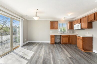 18530 E 14 Mile Rd unit 4, Fraser, MI 48026 - photo 5