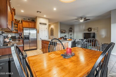dining nook 2