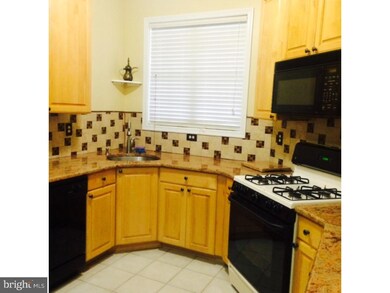 78 Tennyson Rd, East Windsor, NJ 08520 - photo 2