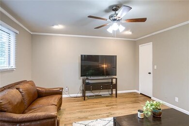 11522 W 70th St, Shawnee, KS 66203 - photo 2