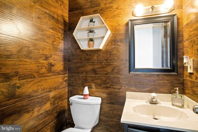 10051 Marguerita Ave, Glenn Dale, MD 20769 - photo 4