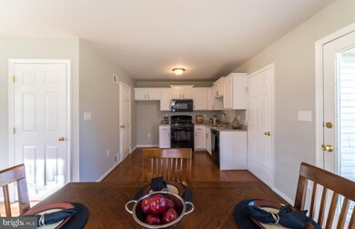 501 Stonecrest Ct, Stevens, PA 17578 - photo 5