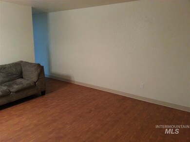 1216 Fern St, Nampa, ID 83686 - photo 4