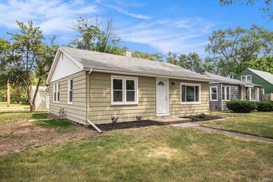 2000 Stevens Ave, Elkhart, IN 46516 - photo 3