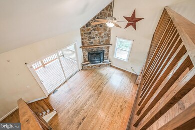 205 Wagon Trail, Berkeley Springs, WV 25411 - photo 3