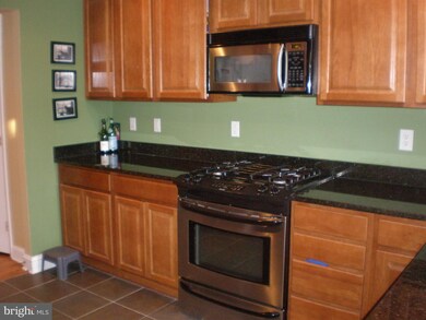 744 S Curley St, Baltimore, MD 21224 - photo 2