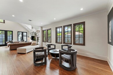 1608 W Main St, Houston, TX 77006 - photo 7