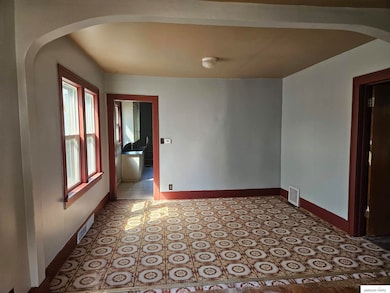 2436 S 23rd St, Omaha, NE 68108 - photo 5