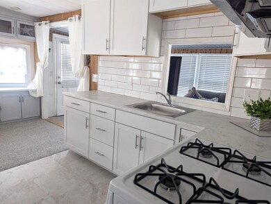 313 Whistle Stop Rd unit 313, Dennis, NJ 08230 - photo 7