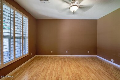 04-Living Room