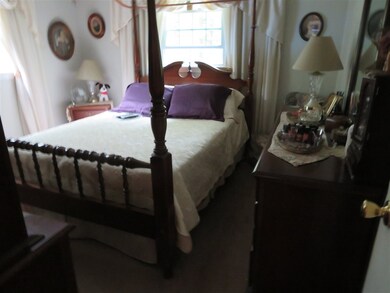 87 Hooksett Turnpike, Concord, NH 03301 - photo 6