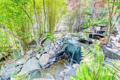 5110 Waterfall