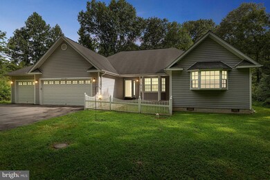 27194 Queentree Rd, Mechanicsville, MD 20659 - photo 4