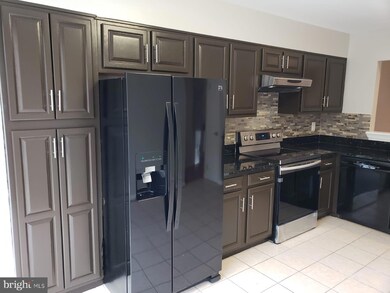 1437 Templeton Place, Rockville, MD 20852 - photo 7