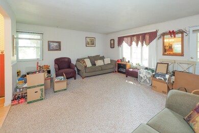 602 Marsh Rd-104