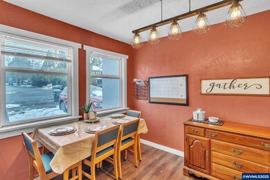 693 Main St E, Monmouth, OR 97361 - photo 7