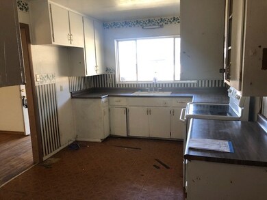 2102 Heights Cir, Alamogordo, NM 88310 - photo 3