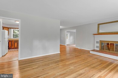 45850 Beechwood Place, Lexington Park, MD 20653 - photo 4