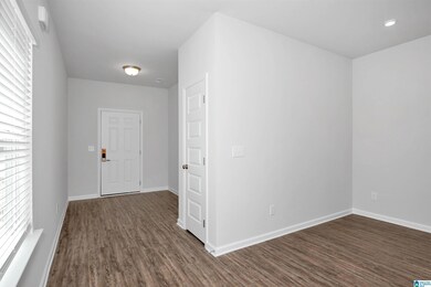 5432 Headwind Ln, Bessemer, AL 35022 - photo 6