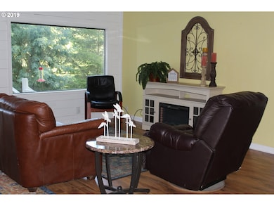 5854 Collard Lake Way, Florence, OR 97439 - photo 3