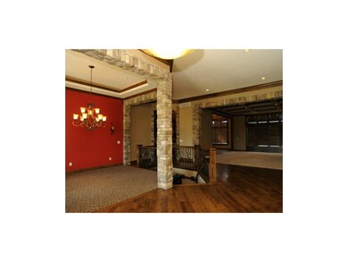 4250 SW Pryor Rd, Lees Summit, MO 64082 - photo 2