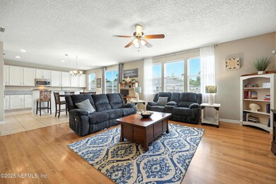 7_the real estateographers_006