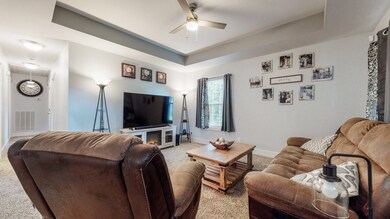 710 Belmont Ave, Shelbyville, TN 37160 - photo 7