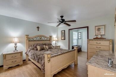 628 S Temple St, Mesa, AZ 85204 - photo 4