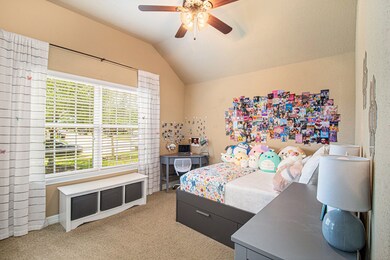 secondary bedroom, facing front of home