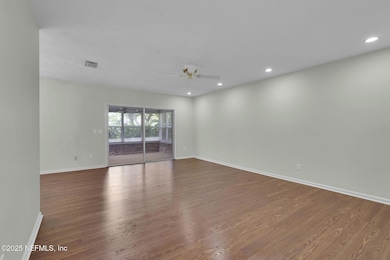 7-web-or-mls-9252 San Jose Blvd Unit 370