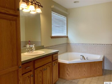 328 Valleybrook Cir, Howard, OH 43028 - photo 6