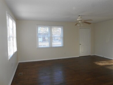804 Barn St, Jacksonville, NC 28540 - photo 2