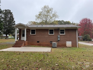 502 Short St, Stanley, NC 28164 - photo 3