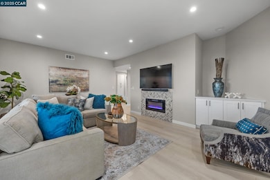 3535 Terra Granada Dr unit 1B, Walnut Creek, CA 94595 - photo 2