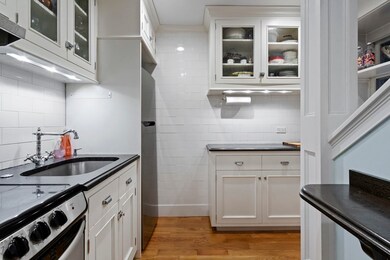 46 Lewis St unit B, Boston, MA 02113 - photo 7